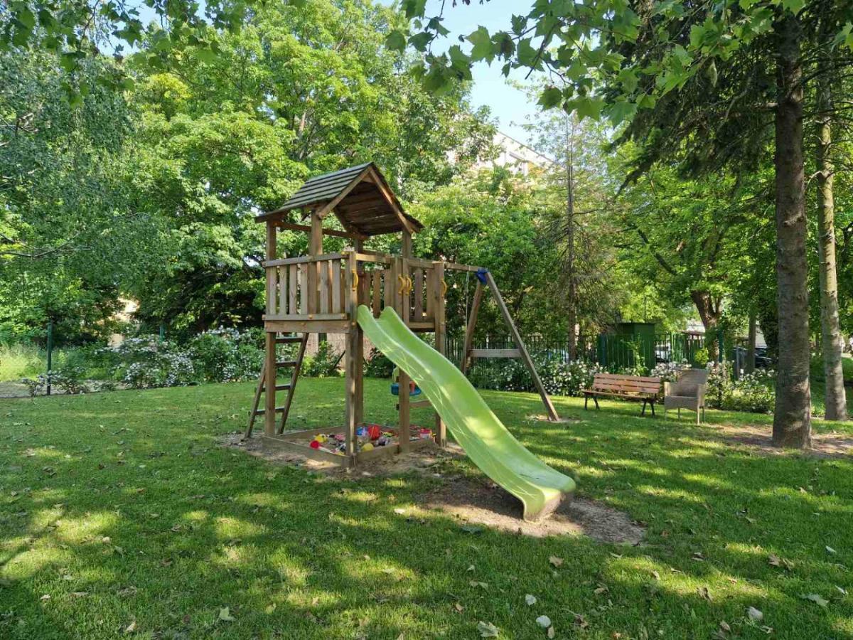 Swan Apartman - Keszthely Buitenkant foto