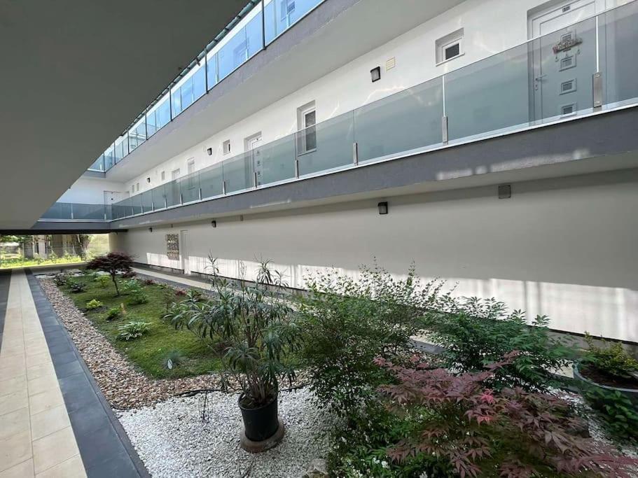 Swan Apartman - Keszthely Buitenkant foto